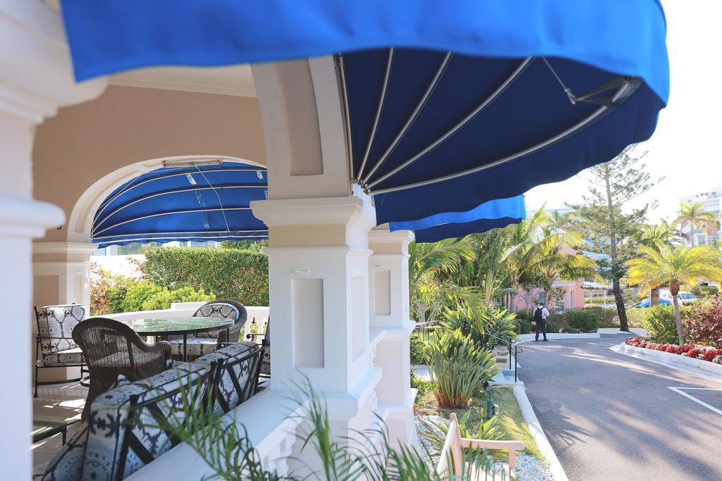 โรสดอน โฮเต็ล Hotel Pembroke ภายนอก รูปภาพ